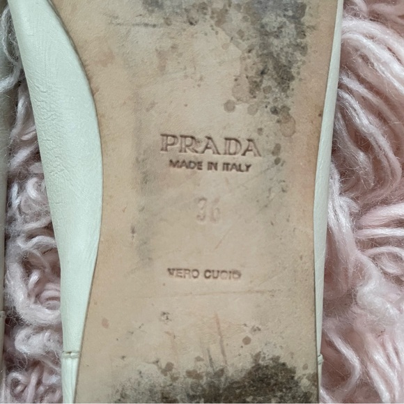💯 PRADA Cream Loafers Size 36 - Picture 9 of 13